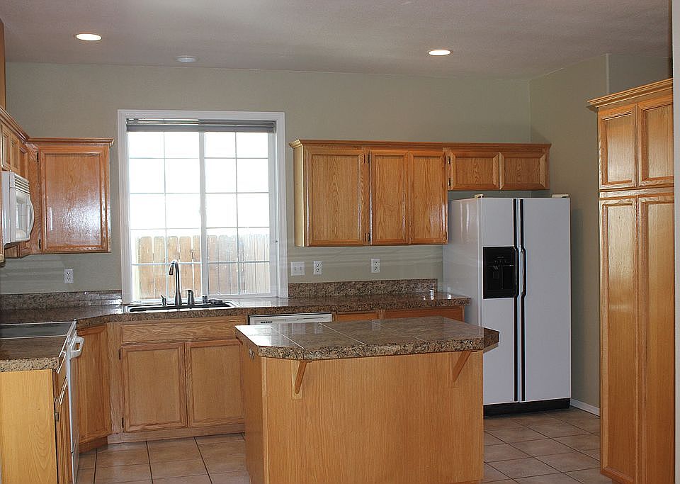 1st image of 5323 Mariner Ln