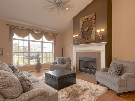4th image of 4375 Coyote Lakes Cir
