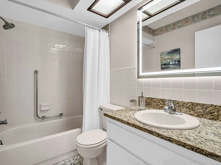 3472 Maclaren Dr — Photo 10