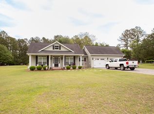 3054 Coleman Cir, Waycross, GA 31501