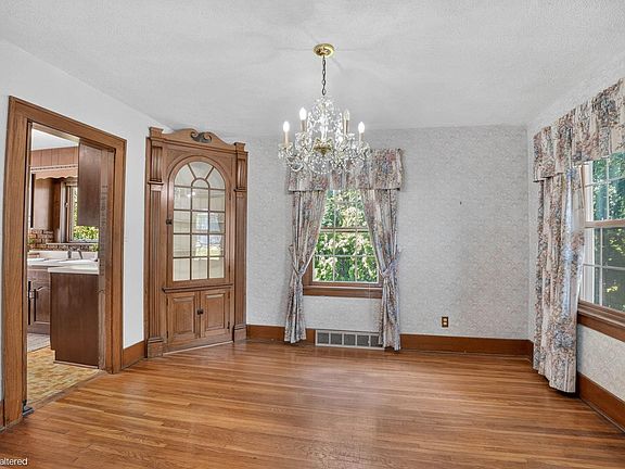 5th image of 234 Kenilworth Rd