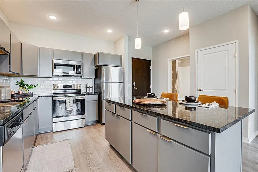 Maven Apartments — Photo 3