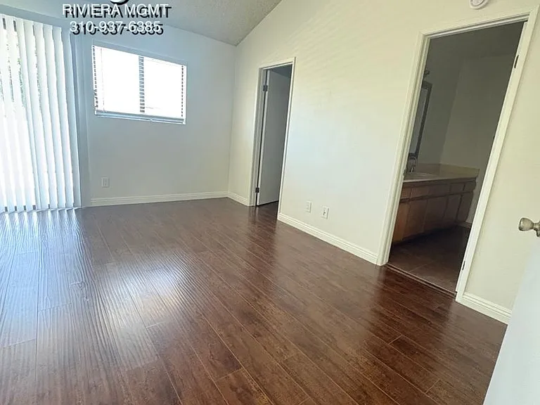 2300 Carnegie Ln #1 — Photo 9