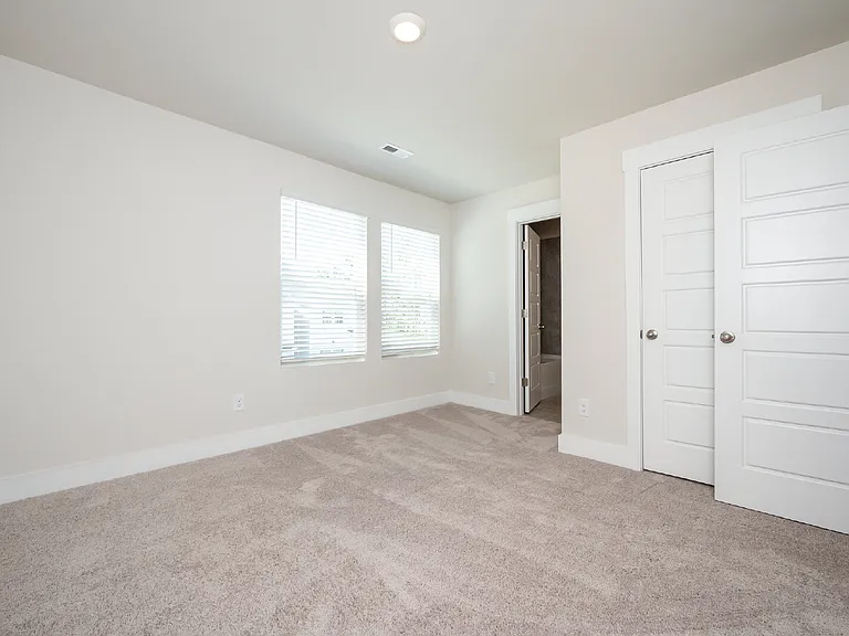 69 Galley Ln — Photo 14