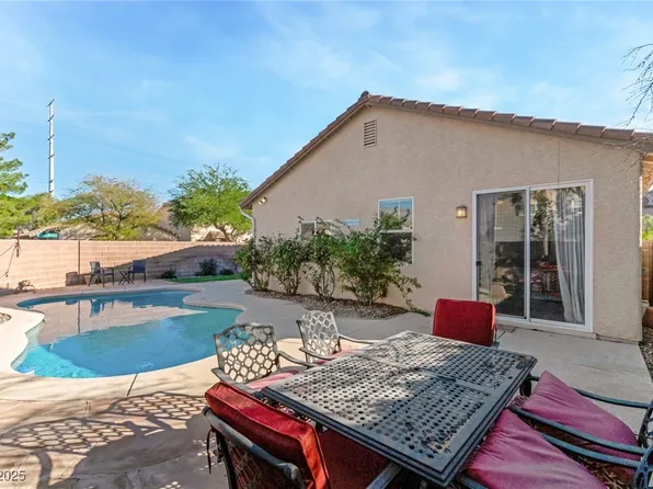 4904 Apache Valley Ave, Las Vegas, NV 89131