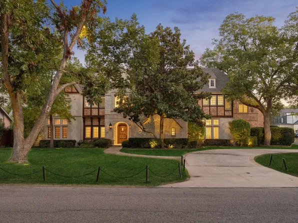6406 Meadow Rd, Dallas, TX 75230