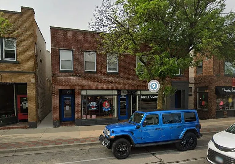 6433 W North Ave — Photo 1