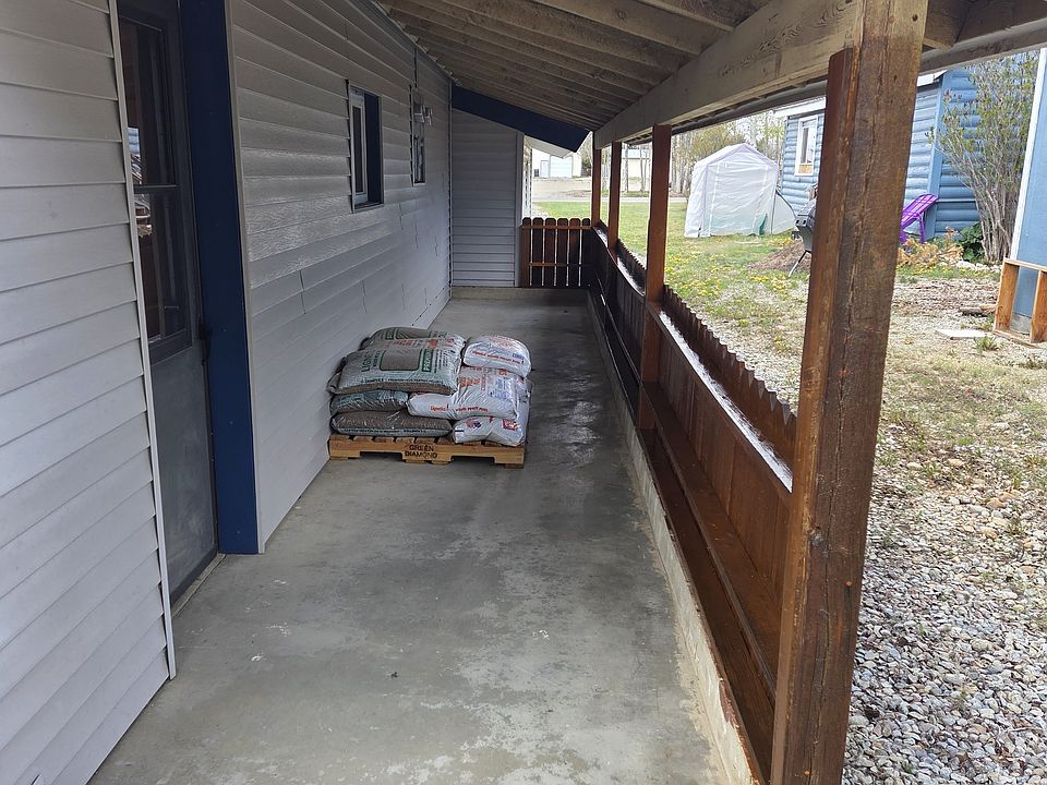 1st image of 143 N Jackson Ave #1