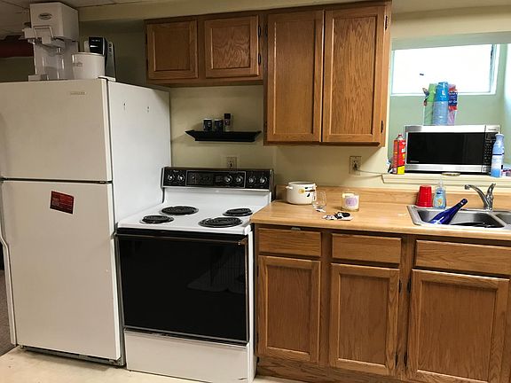 3rd image of 2724 Stratford Ave #5