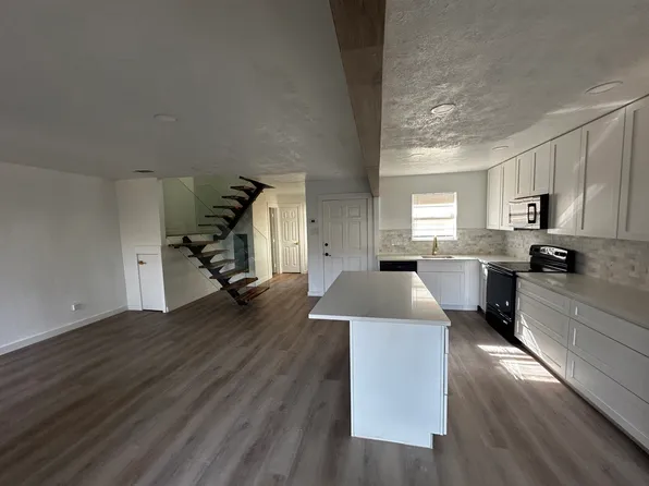 3111 Duck Creek Pkwy, Garland, TX 75044