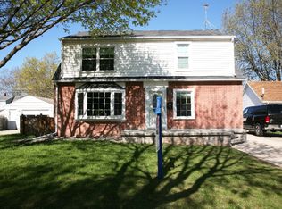 132 Jefferson Pl, Kimberly, WI 54136