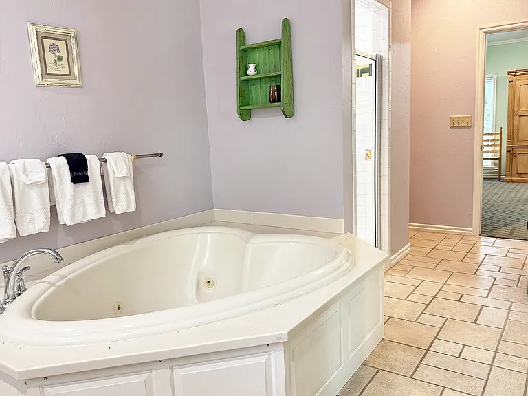 321 W Tonhawa St #1 — Photo 12