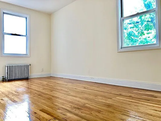 Rented by EXR | media 86