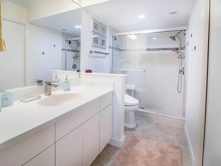 6051 Sun Blvd #106 — Photo 14