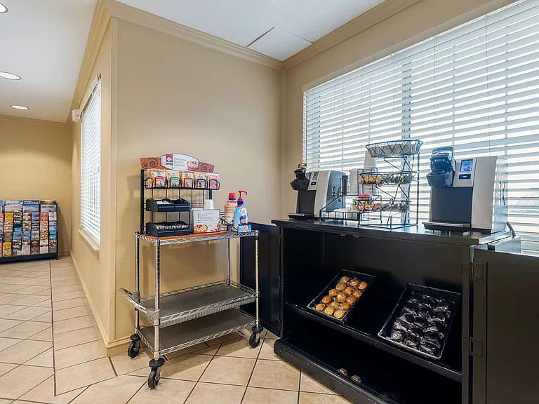 Free Grab-and-Go Breakfast