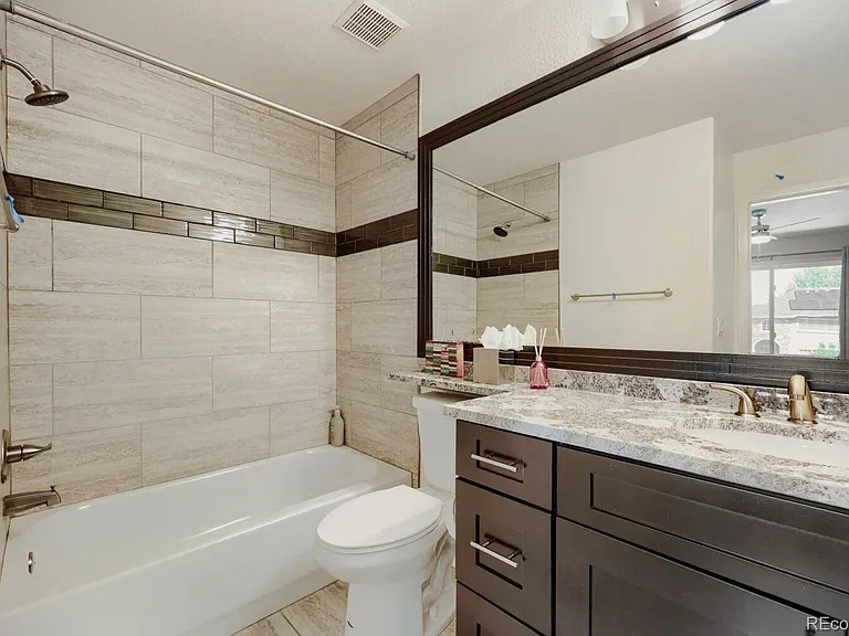 6554 S Sedalia St — Photo 28