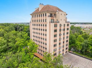 2631 Northern Rd APT 120, Appleton, WI 54914