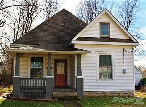 Beautiful 2 bedroom/ 1 bath home located close to MSU & all that downtown Springfield has to offer!