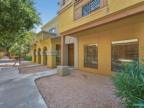 Front of unit.