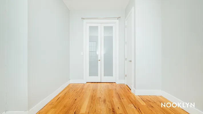 Rented by Nooklyn NYC LLC | media 20