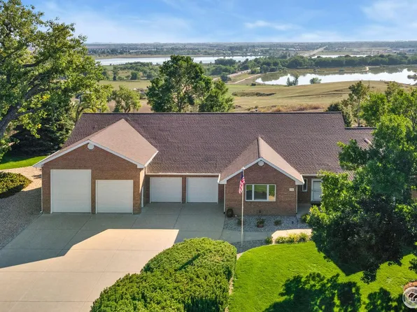 7742 Park Ridge Cir, Fort Collins, CO 80528