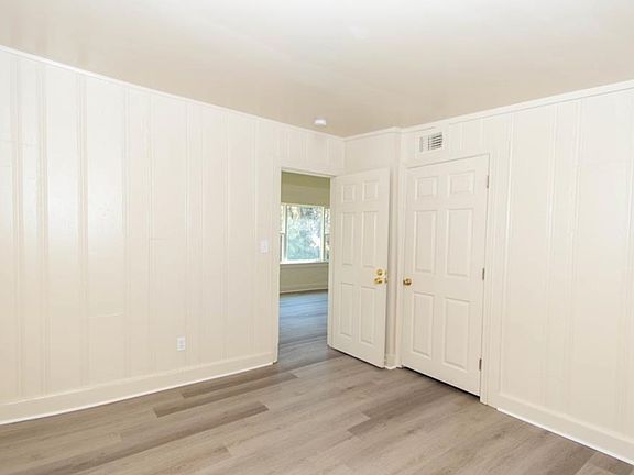 2nd image of 136 South Ave #136