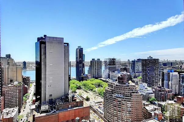 Sold by Halstead Real Estate | media 5