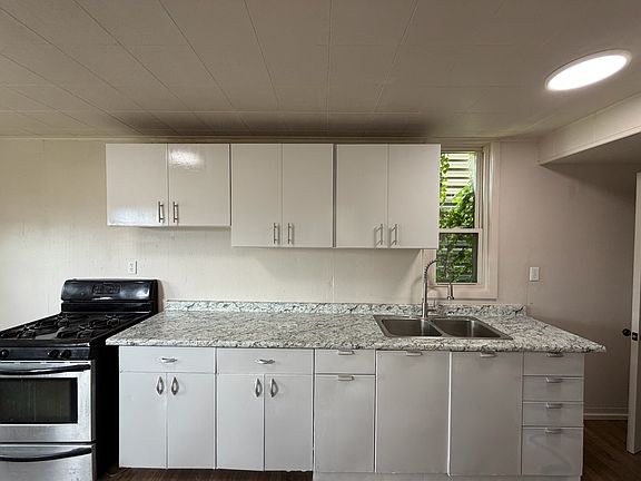 5th image of 345 Woodward Ave