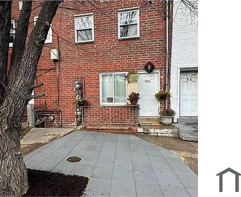 966 Mount Olivet Rd NE #2 — Photo 1