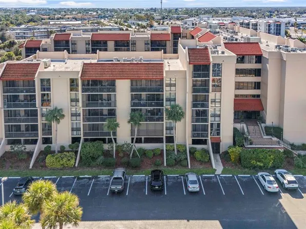 21405 Olean Blvd APT 605, Port Charlotte, FL 33952
