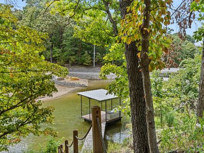 28 Four Winds Ct, Lake Ozark, MO, 65049