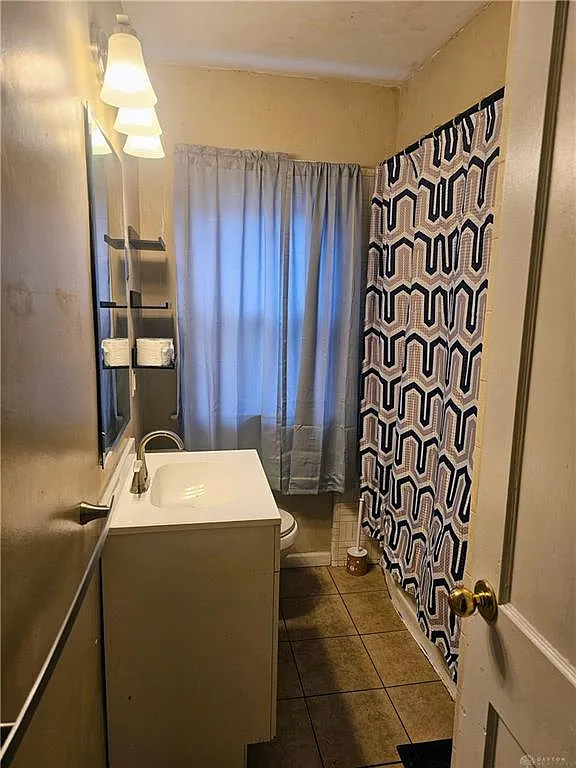 4 bed, 792 sqft, $1,105 — Photo 2
