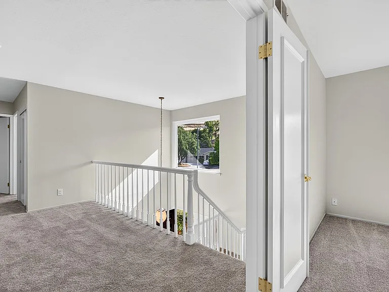 611 Rock Oak Rd — Photo 24