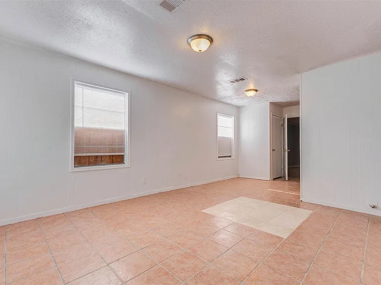 3513 Bloomfield St — Photo 12
