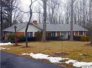 123 Country Club Dr, Stanardsville, VA 22973