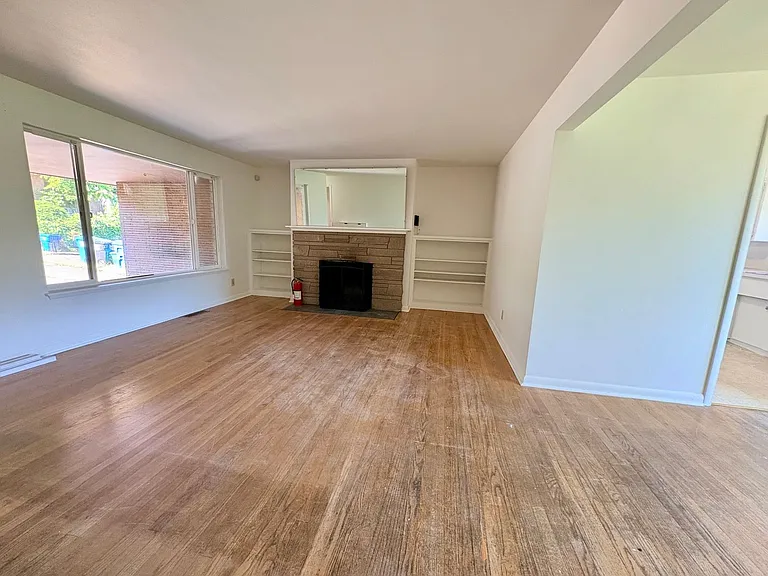2480 S Edmunds St — Photo 12