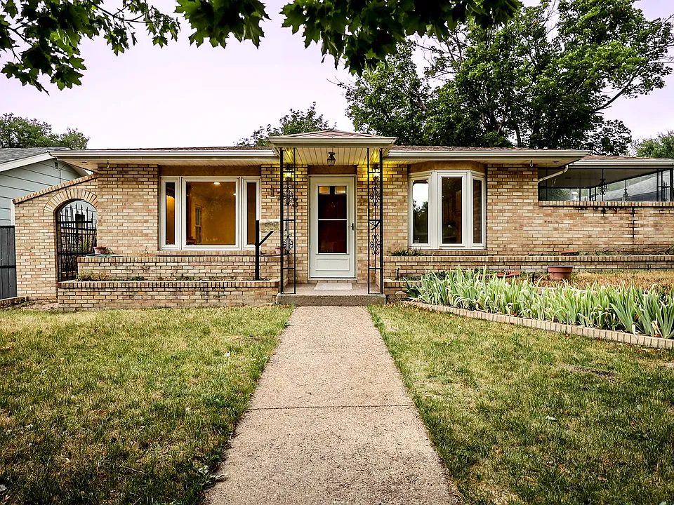 1713 W Boulder St