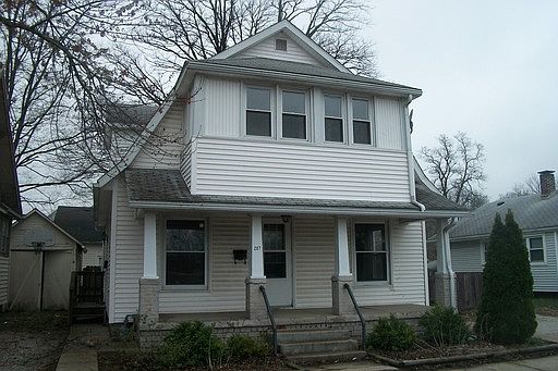 1st image of 207 Crane Dr