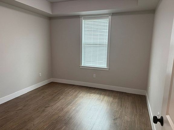 5th image of 6165 Farmstead Ave Unit 102