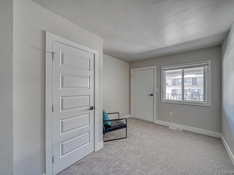 921 Mount Massive Dr #16 — Photo 17