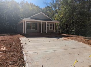 6 Center St, York, SC 29745