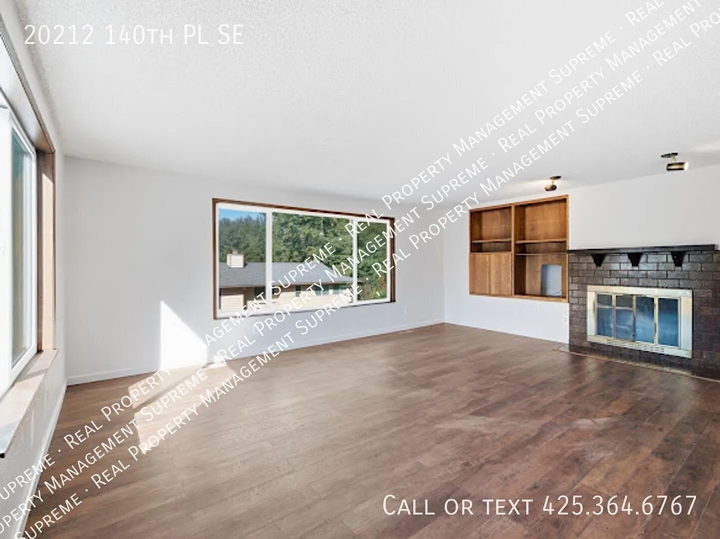 Spacious 3-Bedroom, 2-Bath Upper-Level Home in Kent Near Fairwood — Photo 4
