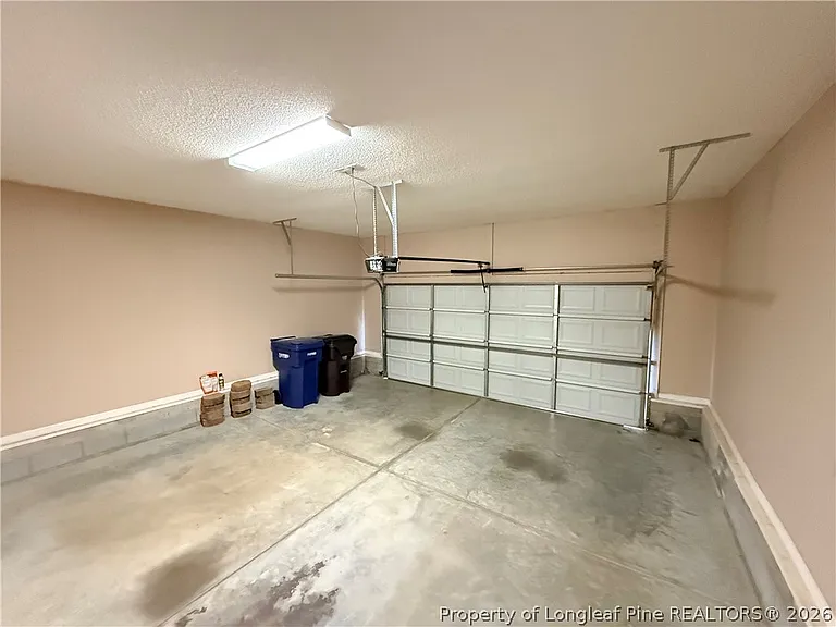 455 Crusaders Dr — Photo 23