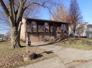 6402 S 25th St, Saint Joseph, MO 64504