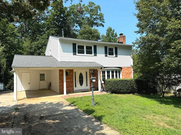 6602 Greenview Ln, Springfield, VA 22152