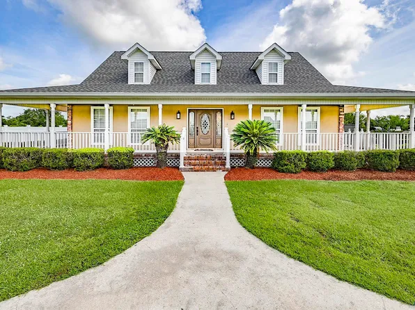 254 Lake View Dr, Raceland, LA 70394