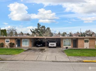 316-328 W Victoria Ave, Burlington, WA