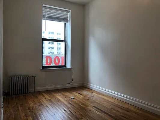 Rented by EXR | media 2