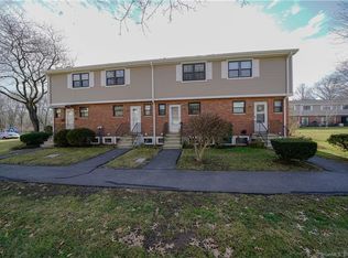 233 Hampton Ct UNIT 233, Newington, CT 06111