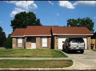 16957 Larkspur, Conroe, TX 77385